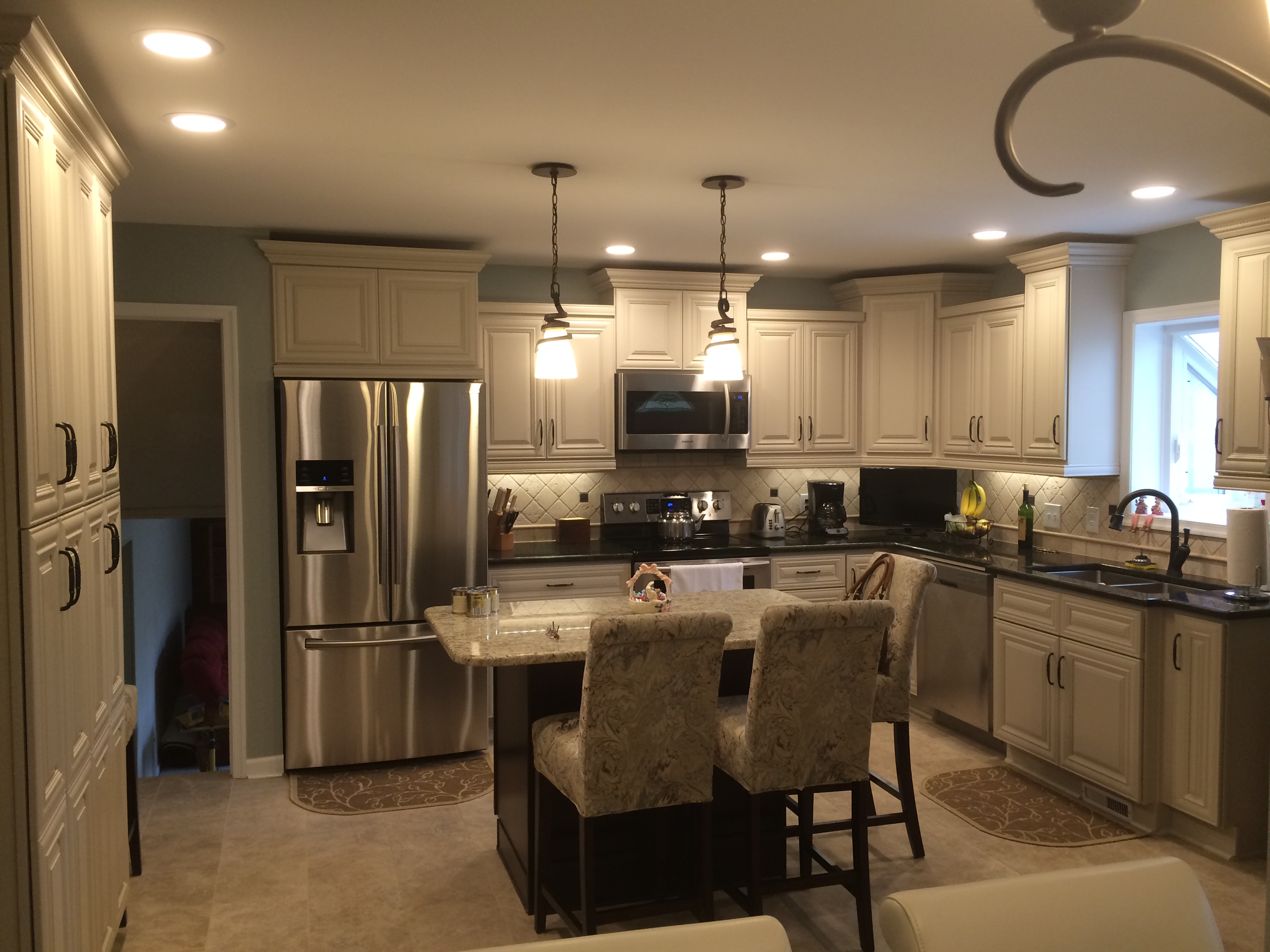 Logo for Lunsford Kitchens and Baths